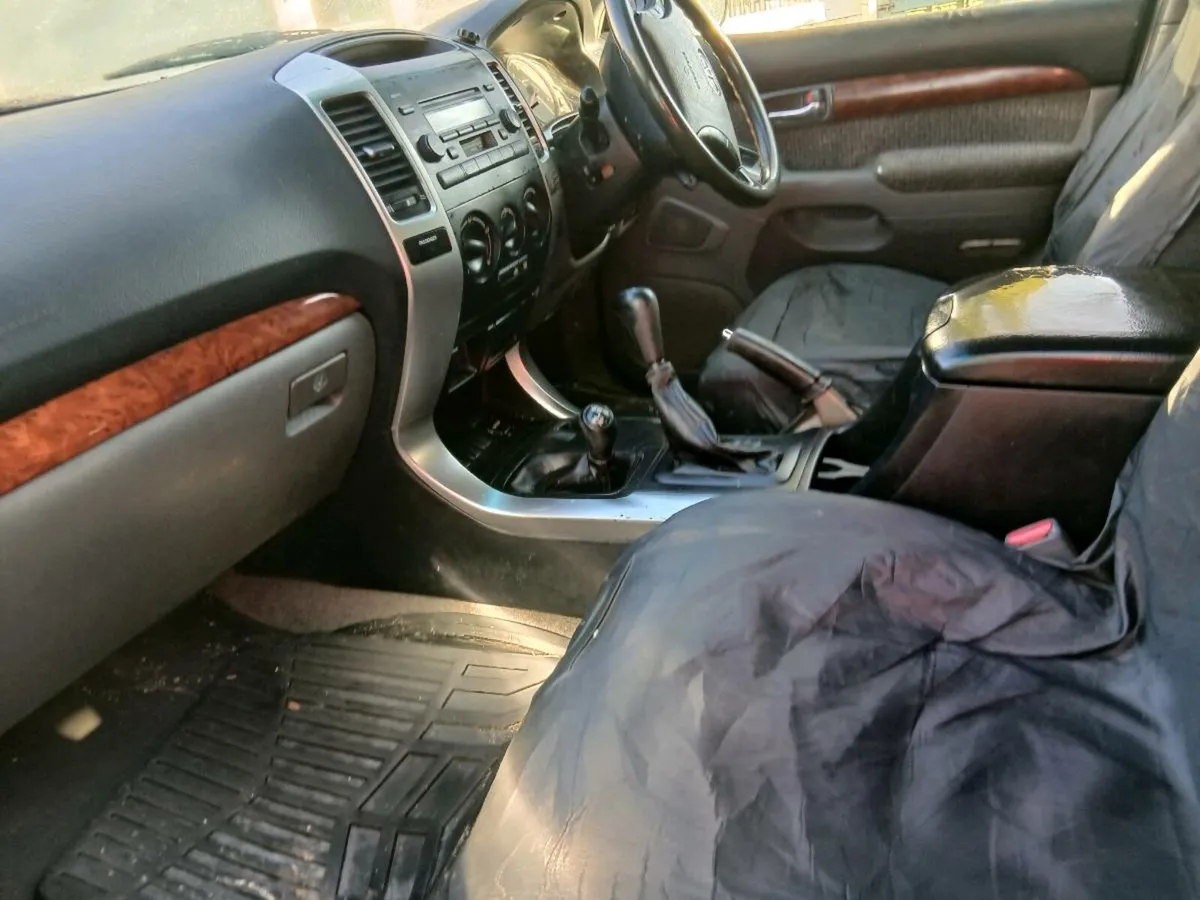 Toyota landcruiser 2008 - Image 2