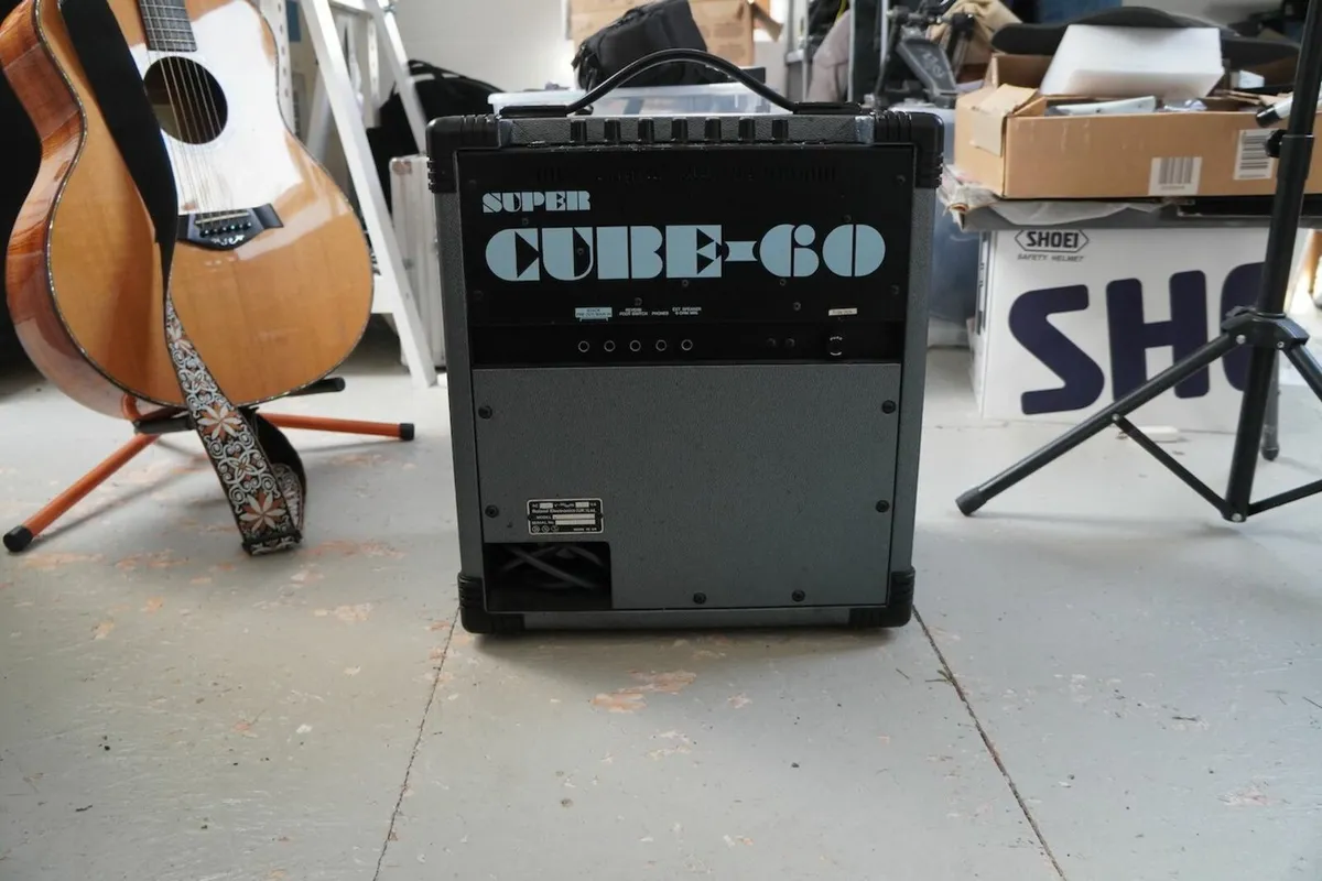 Roland Super Cube C60 – Vintage 1980s Guitar Amp - Image 1
