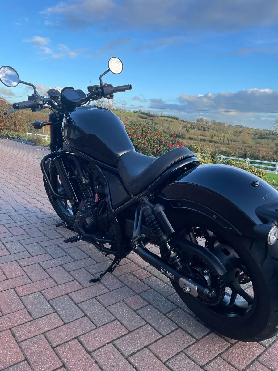 2023 Honda Rebel 1100 Manual - Image 1