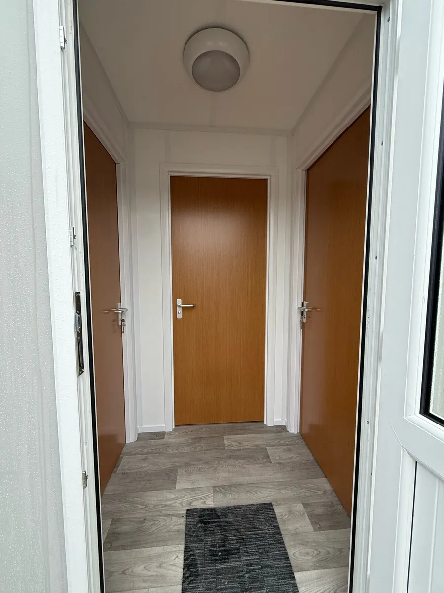 ✅ office space - Image 2