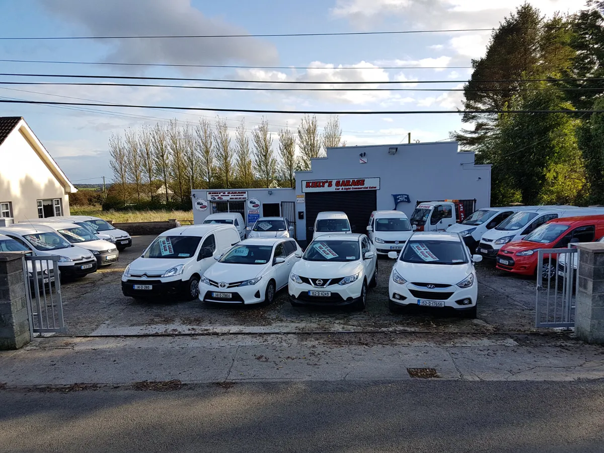 OVER 30 VANS IN STOCK AT ALL TIMES - Image 4