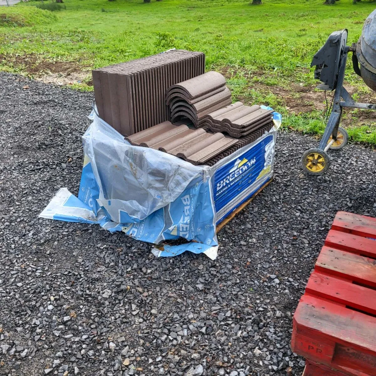 Roof tiles - Image 3