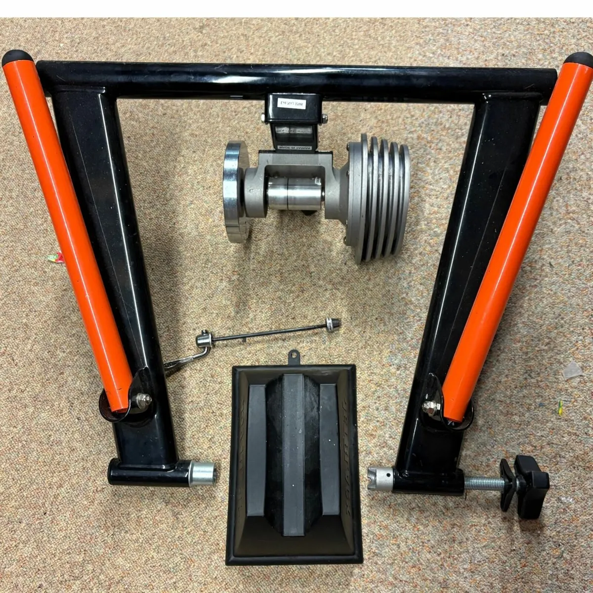 Jet Black turbo trainer - Image 1