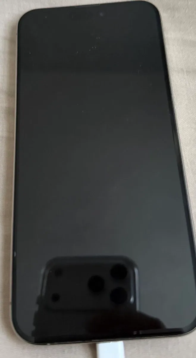 iPhone 15 Pro Max 256 GB (Unlocked)with 2 cases - Image 3