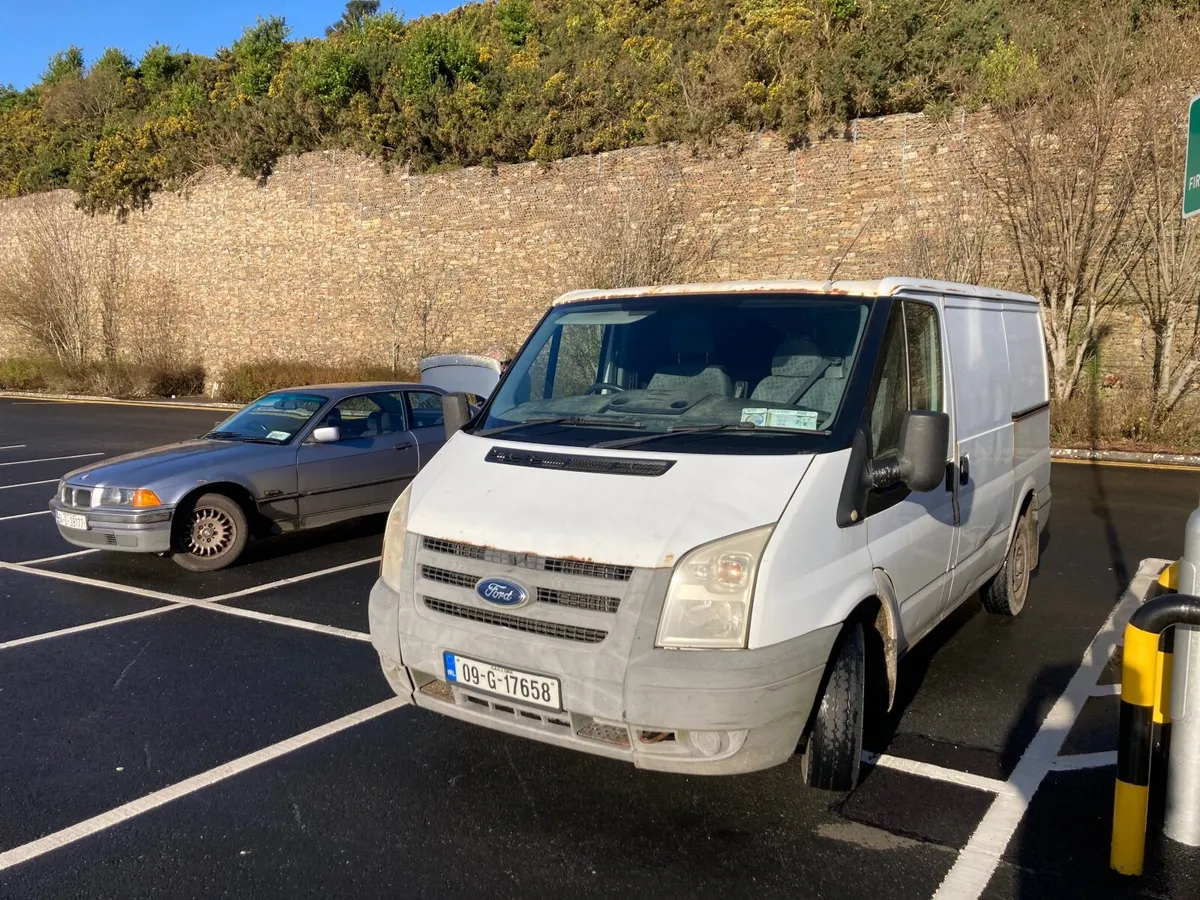 Ford Transit 2009 - Image 2