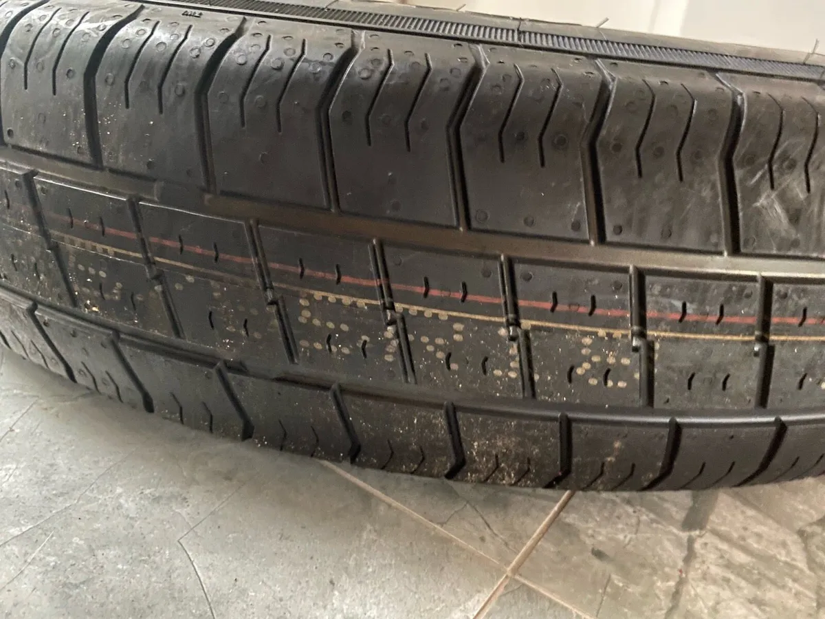 Skoda Kodiaq spare-wheel + Accessories bundle. - Image 3