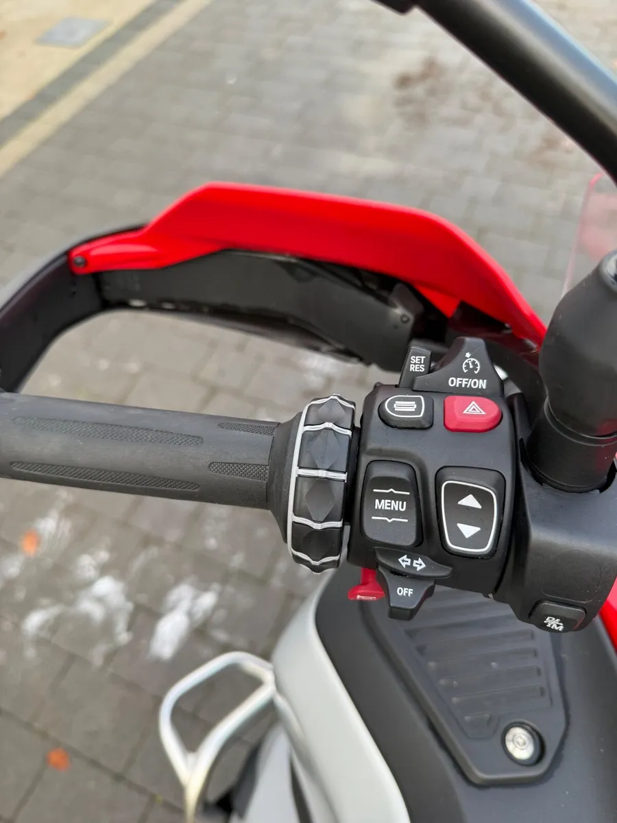 BMW R1300 GSA AUTOMATED SHIFT ASSIST - Image 4