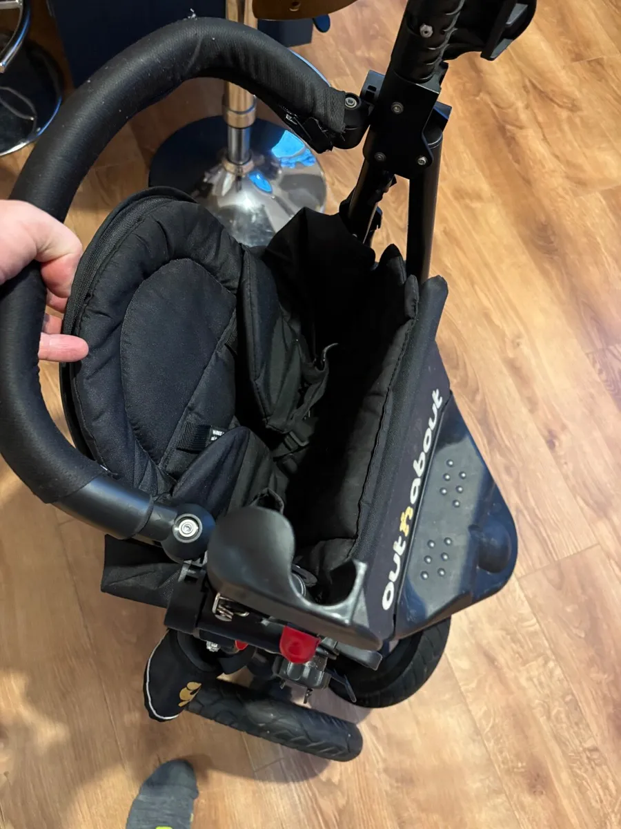 Single and double Buggies, cot and car chairs - Image 3