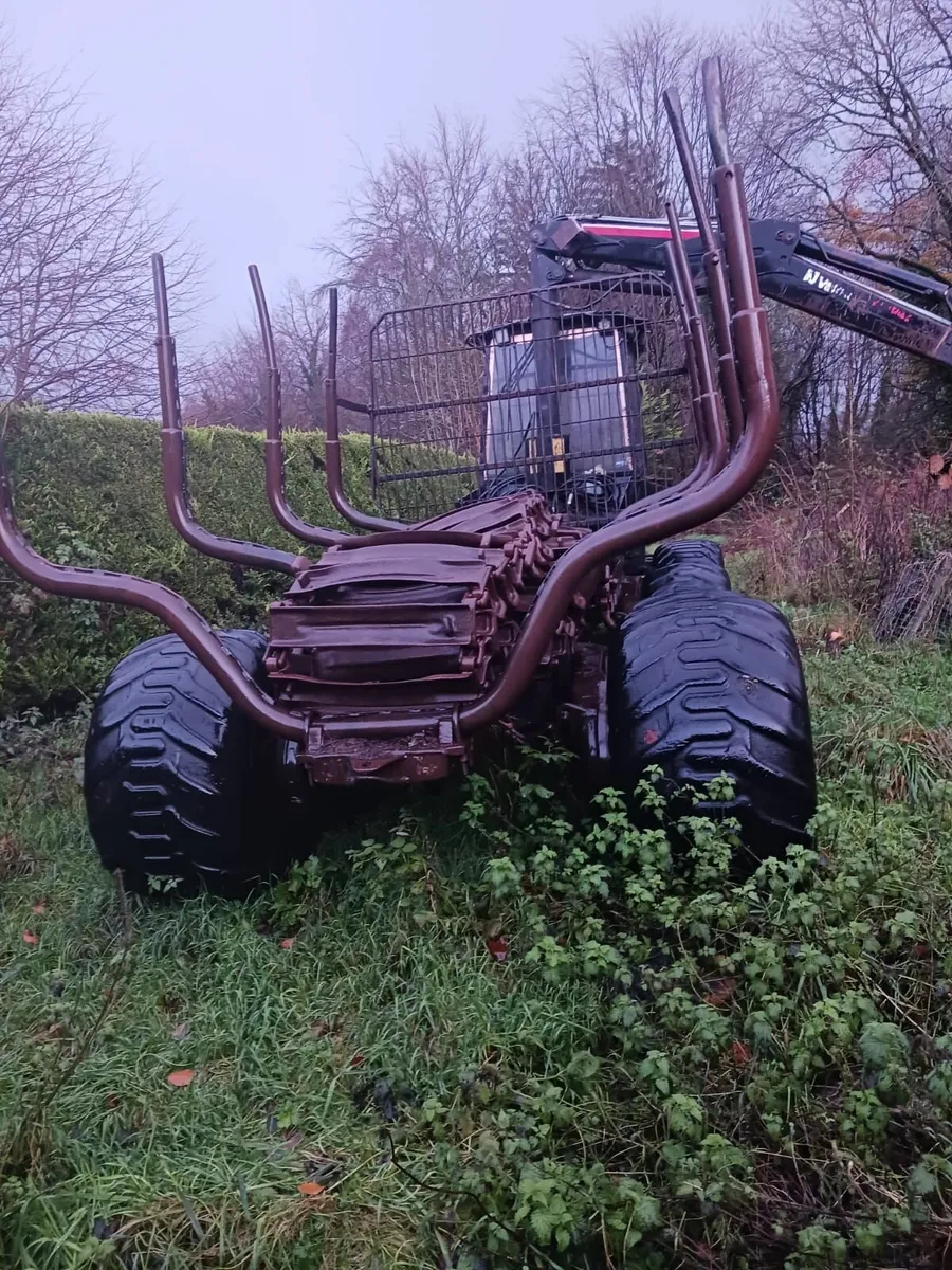 Valmet 820/Forestry - Image 4