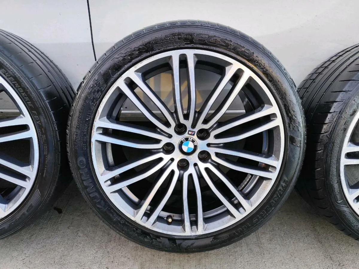 19" BMW 5 series Msport alloys - Image 3