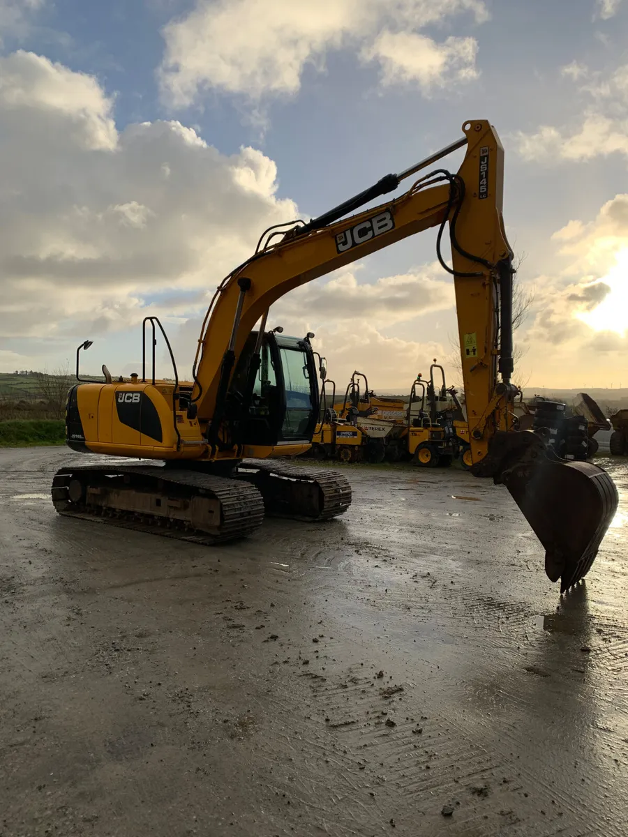 JCB  js145lc - Image 2