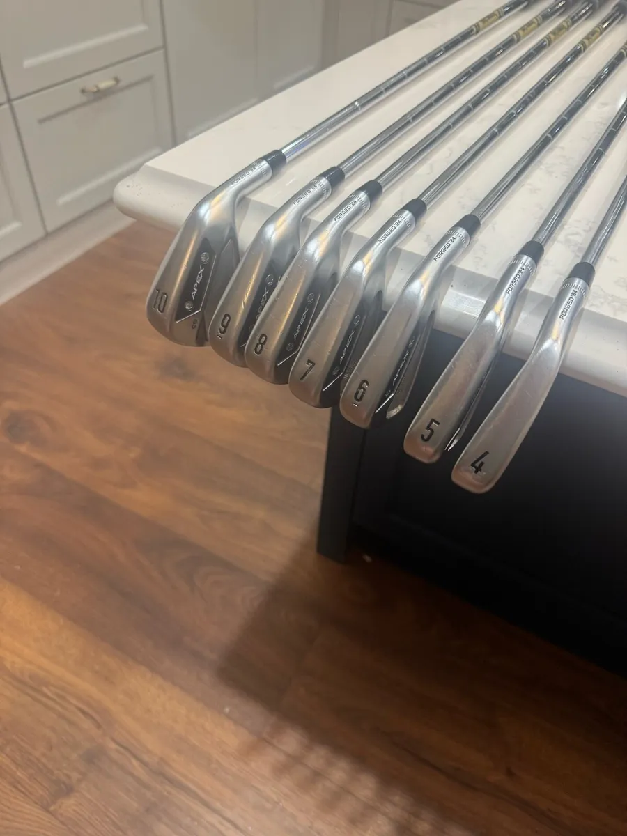 Callaway Apex CB 2024 - Image 1