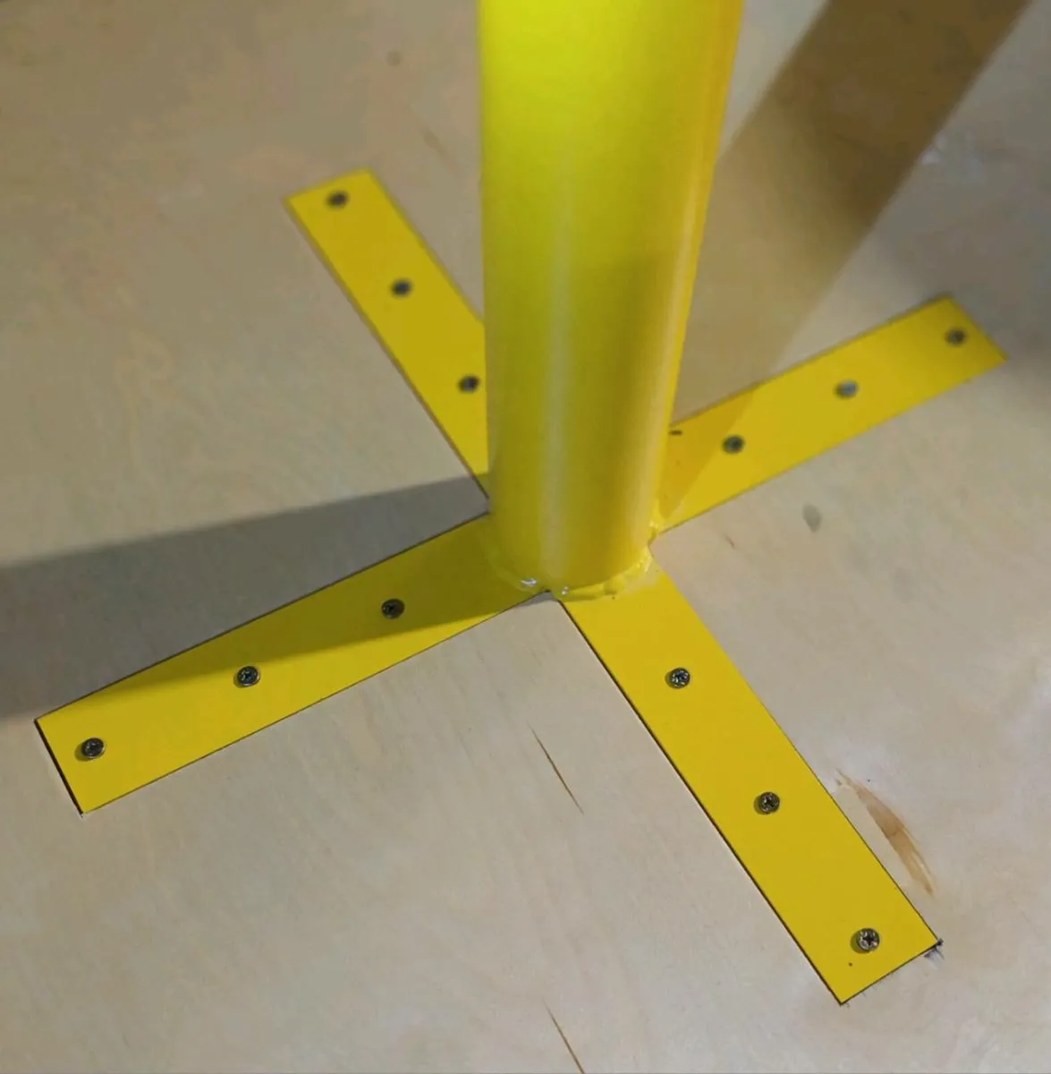 Super Strong Wood & Steel Table - Image 3