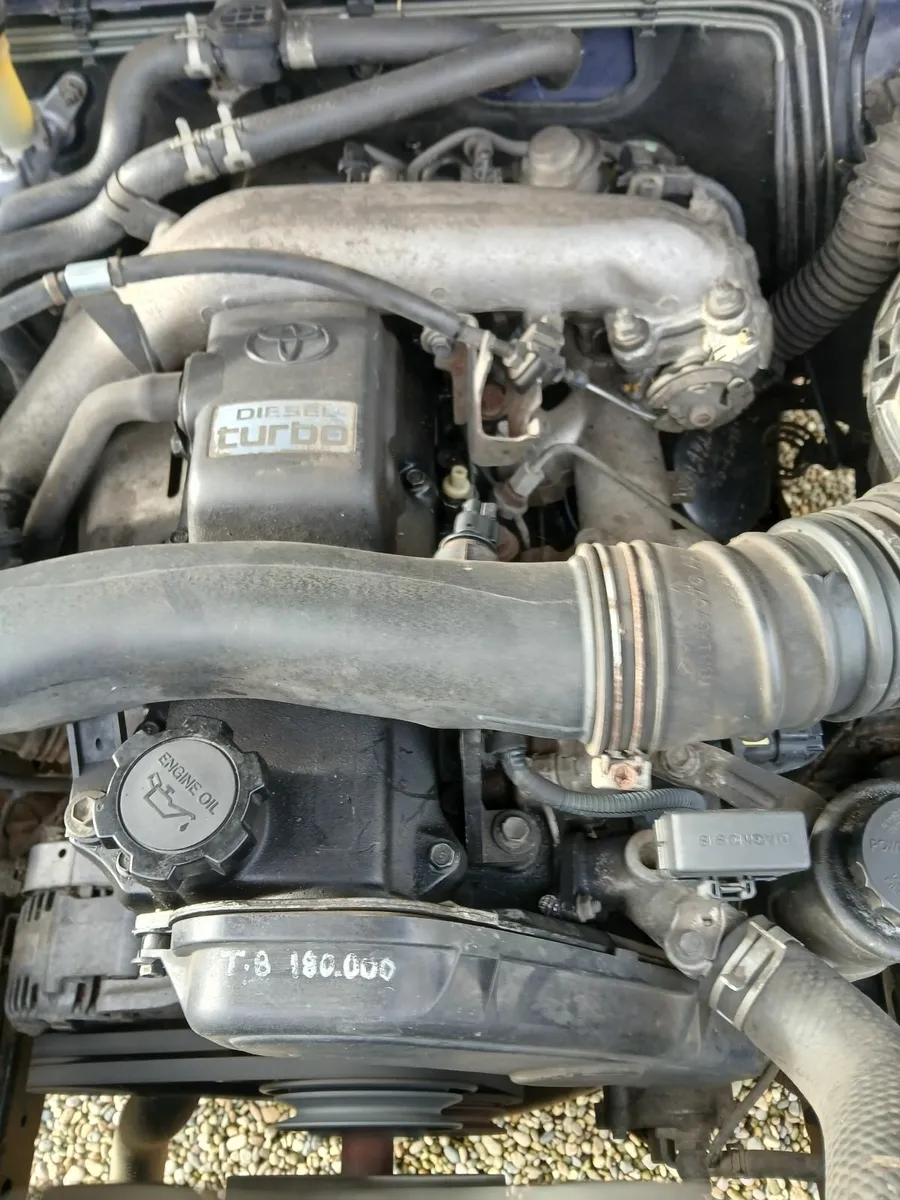 Toyota Land Cruiser 1998 - Image 4