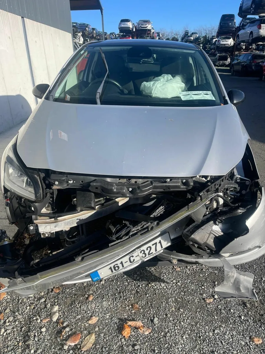 2016 Opel Corsa 1.4 Petrol - Image 3