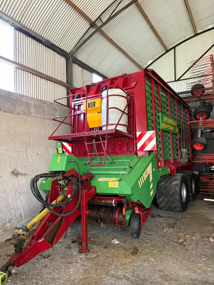 Strautmann silage wagon - Image 1