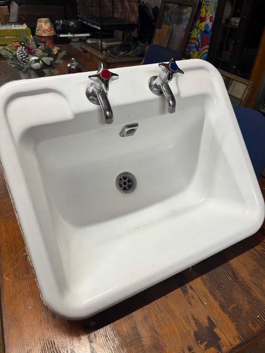 Cast Iron handbasins. Vintage industrial. - Image 4