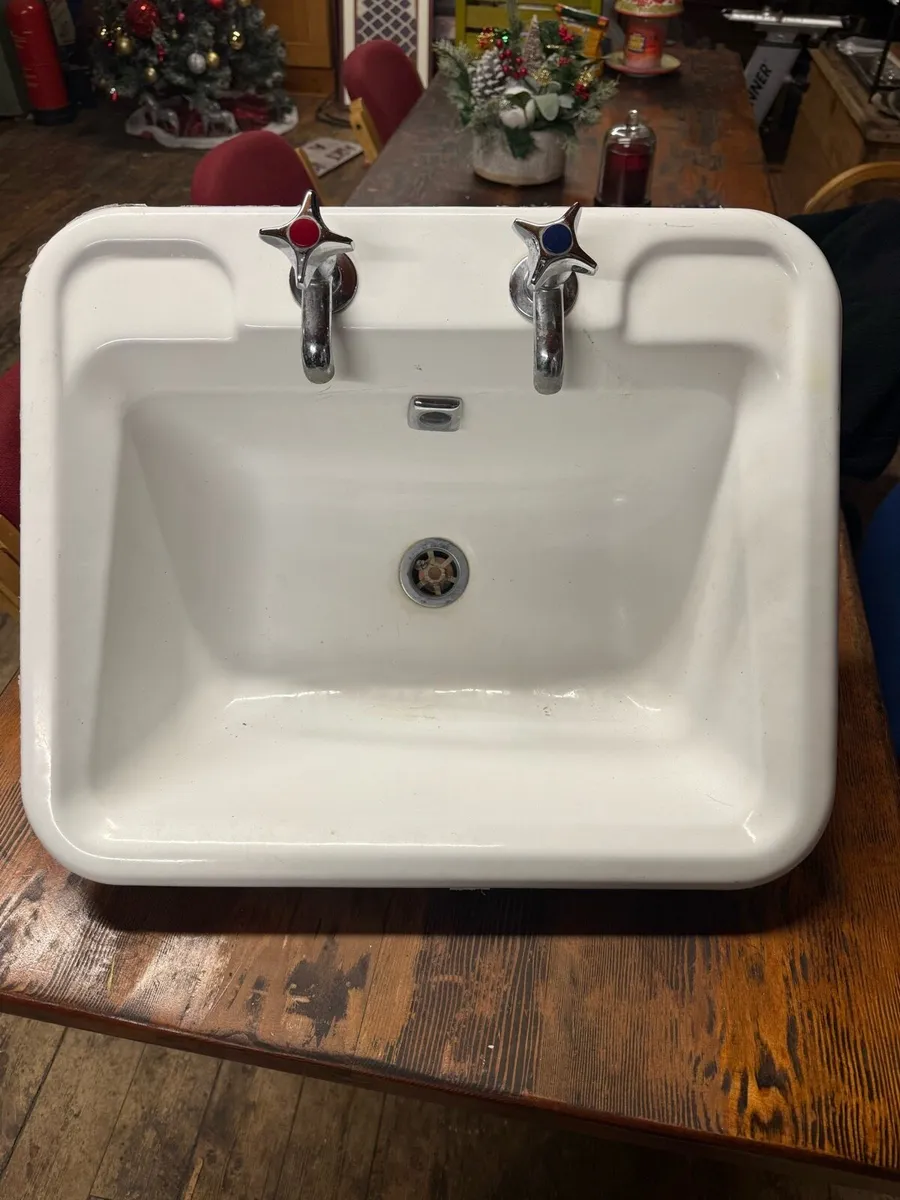 Cast Iron handbasins. Vintage industrial. - Image 1