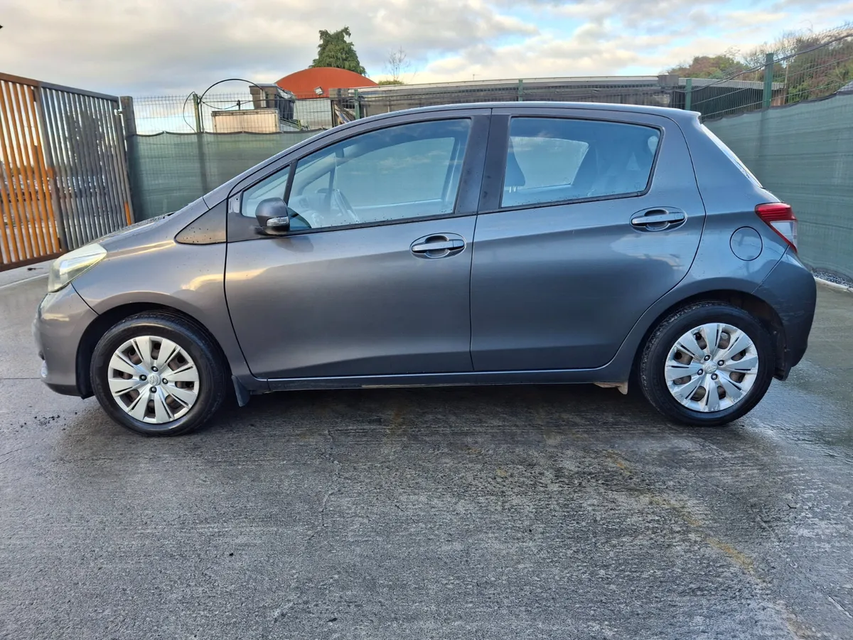 2012 Toyota Yaris 1.0 Petrol - Image 4