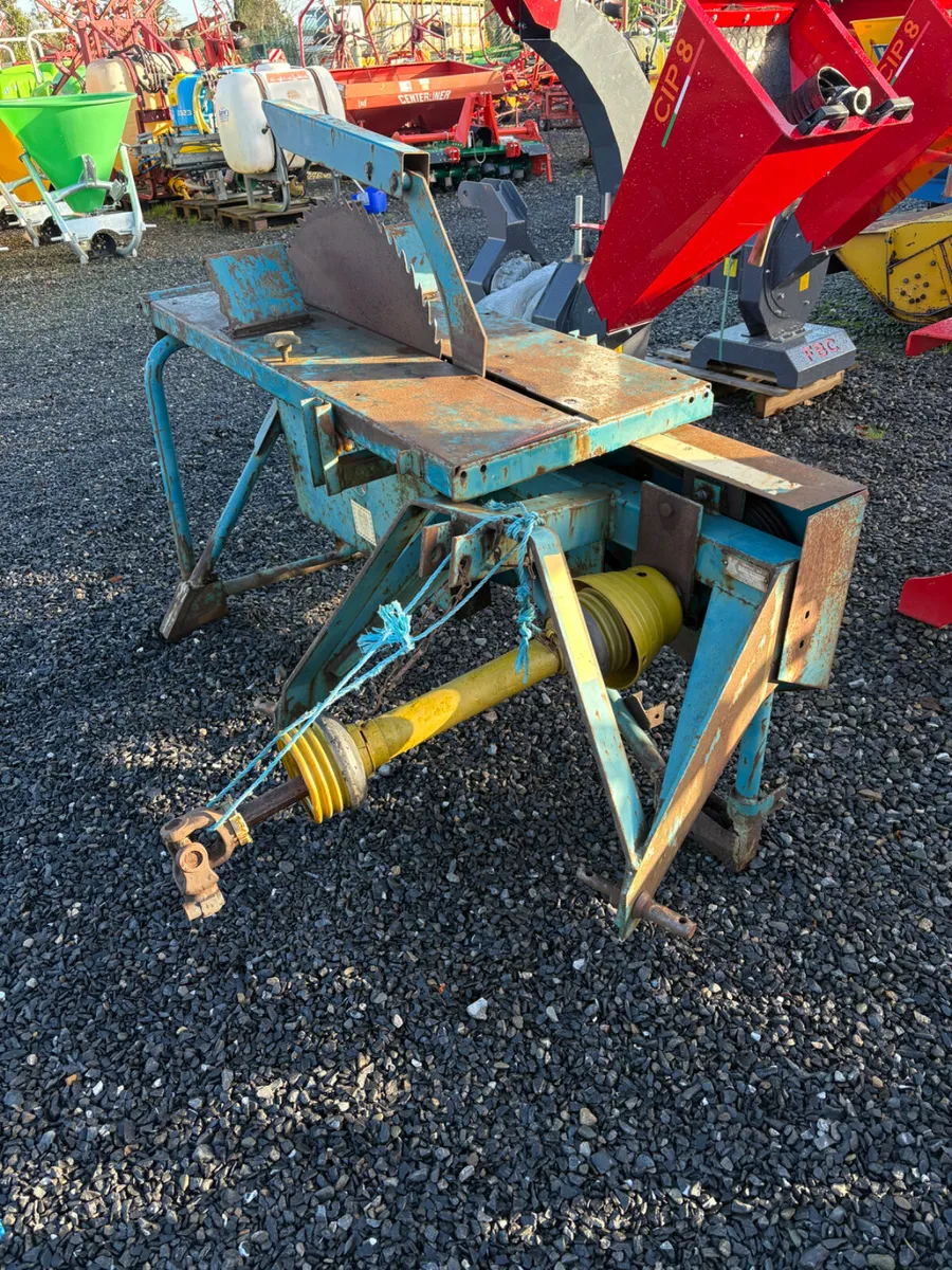 Kidd saw bench - Image 1