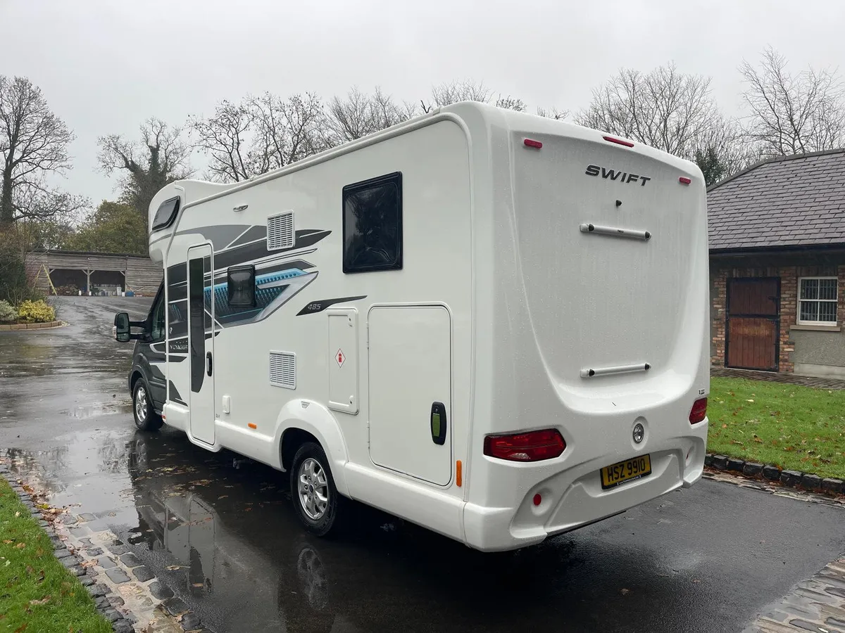 Swift Voyager 485 - Image 3