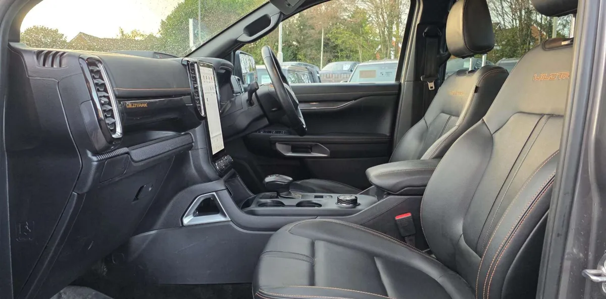 2024 Ford Ranger Wildtrak - Roller Cover Towbar - Image 3