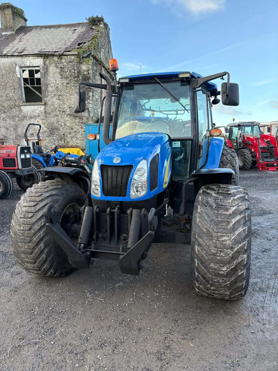 New Holland T5060 Tractor - Image 4