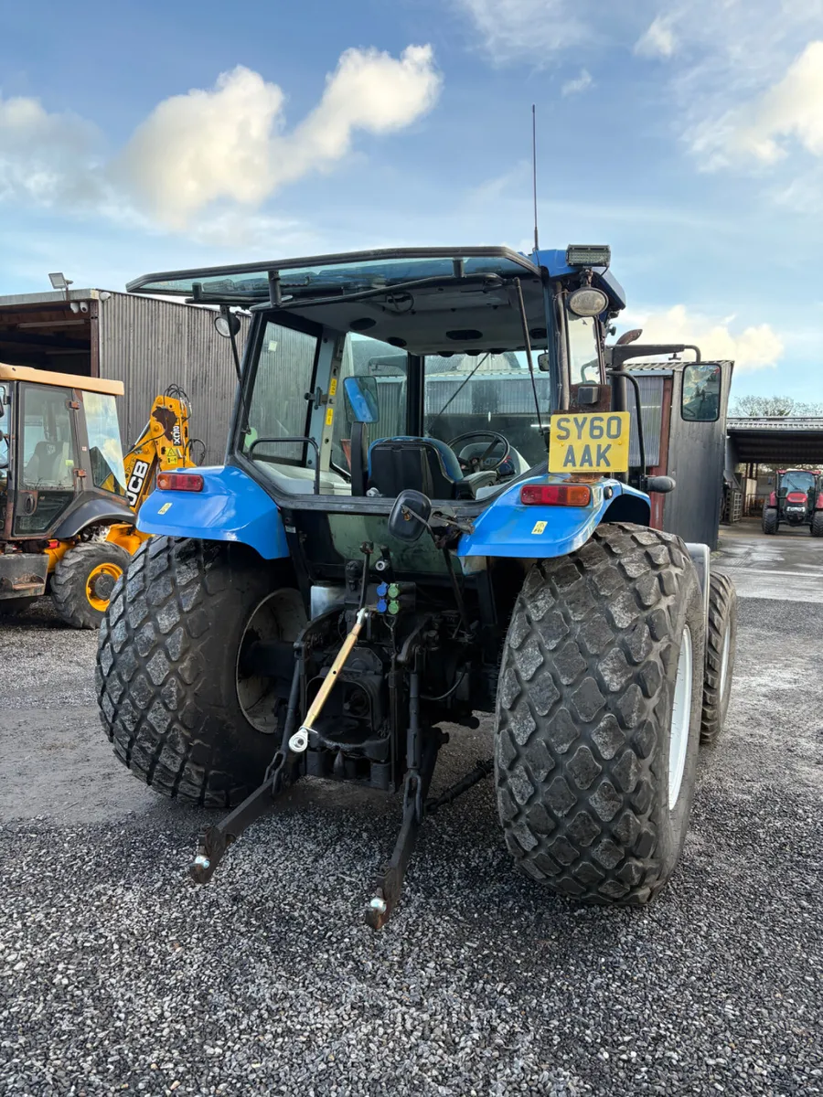 New Holland T5060 Tractor - Image 3