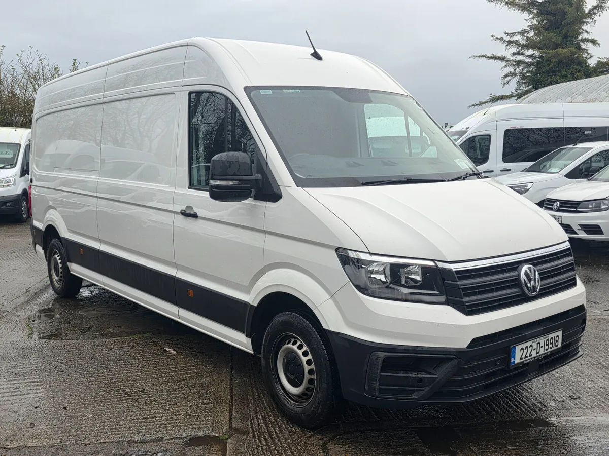 VOLKSWAGEN CRAFTER 2.0L DIESEL 2022 - Image 1