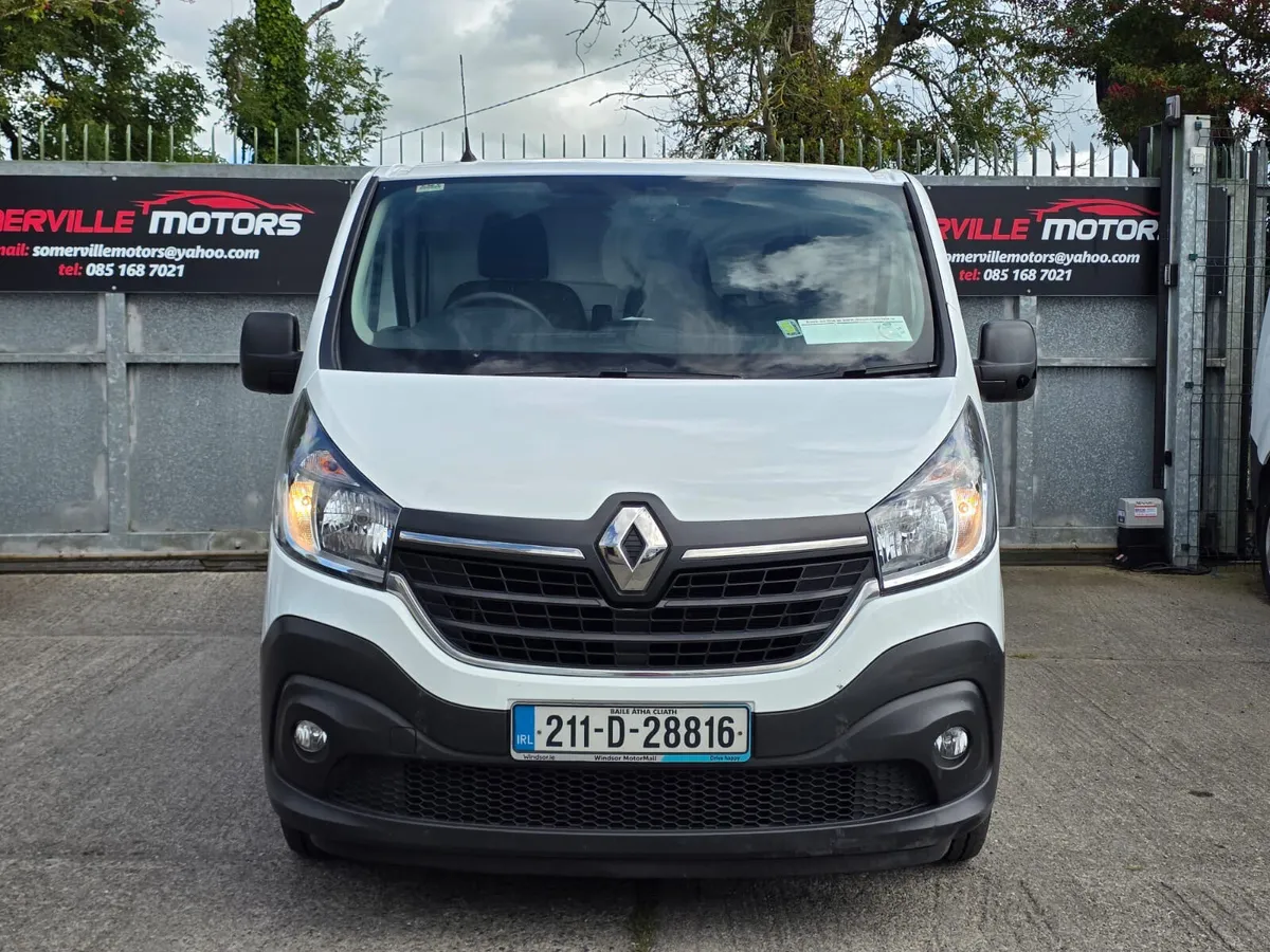 RENAULT TRAFIC 2.0L DIESEL 2021 - Image 2