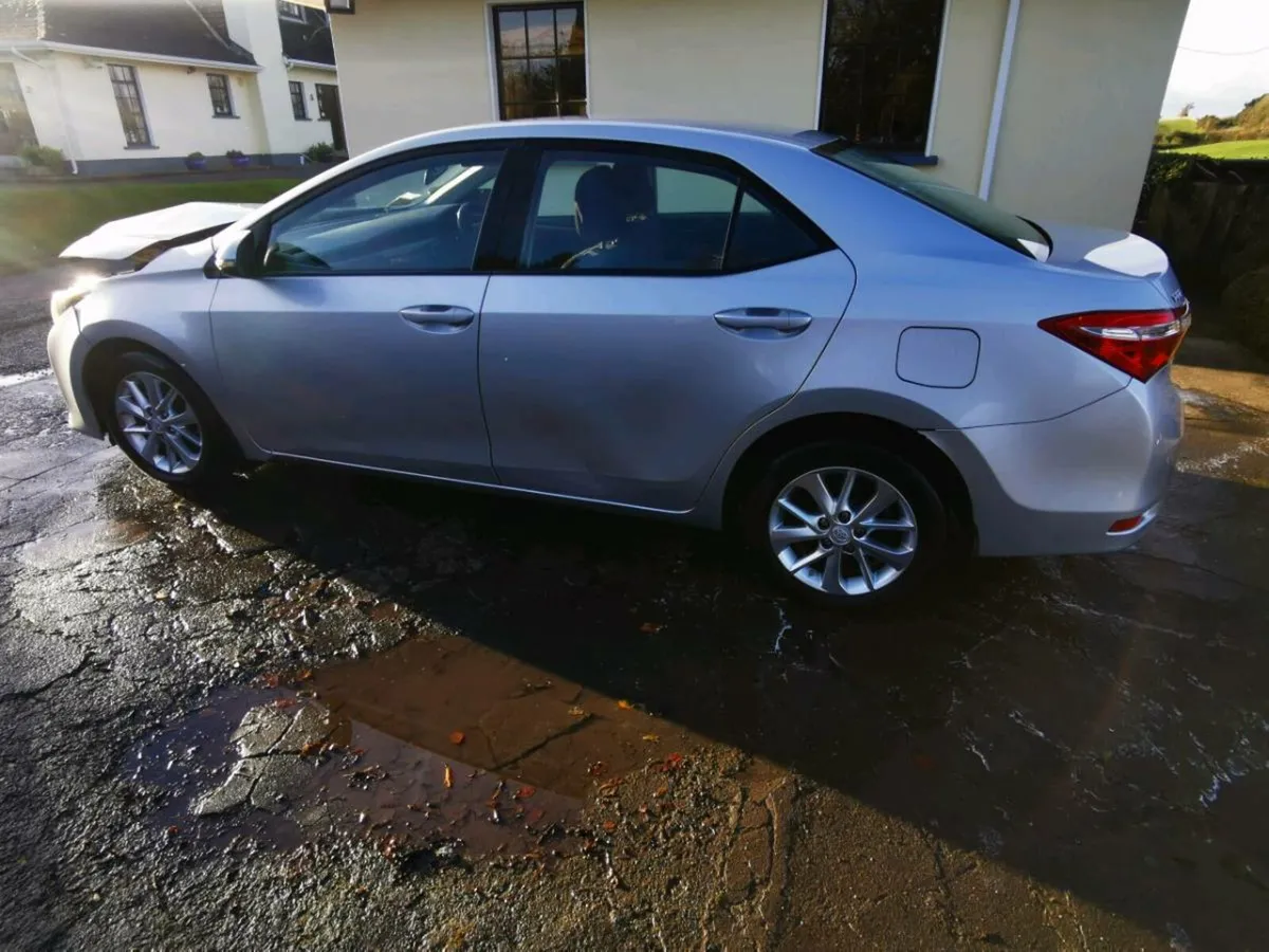 141 Toyota Corolla 1.4 D4D NCT and tax 2026 - Image 4