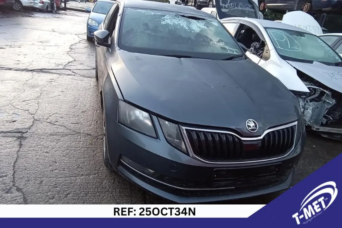 2017 SKODA OCTAVIA BREAKING FOR PARTS - Image 2