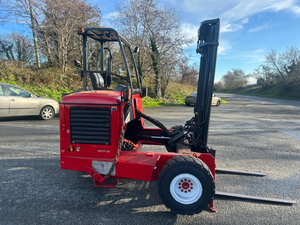2014 Moffett mounty m5 fork lift 1300hours - Image 4