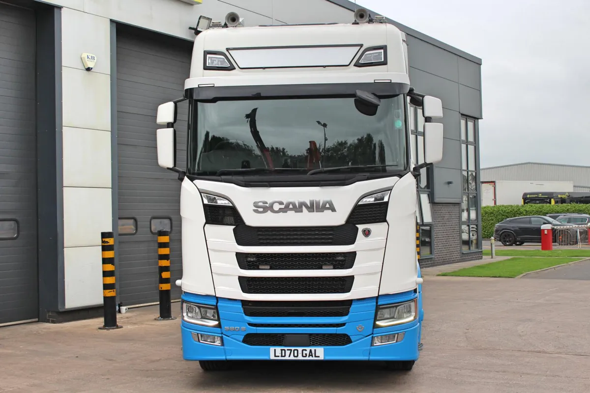 2020 (70) SCANIA S580 6X2 TRACTOR UNIT (EURO 6) - Image 3