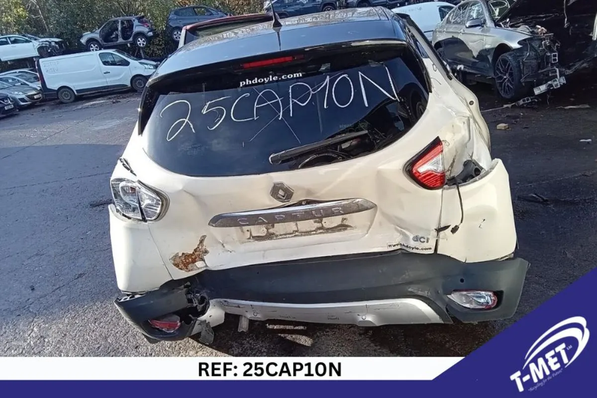2016 RENAULT CAPTURE BREAKING FOR PARTS - Image 2