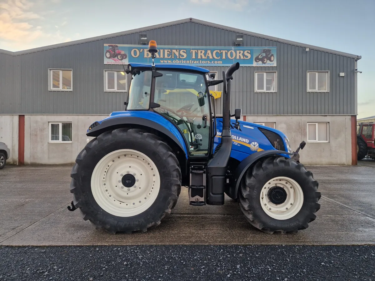 2017 New Holland T5.110 - Image 1