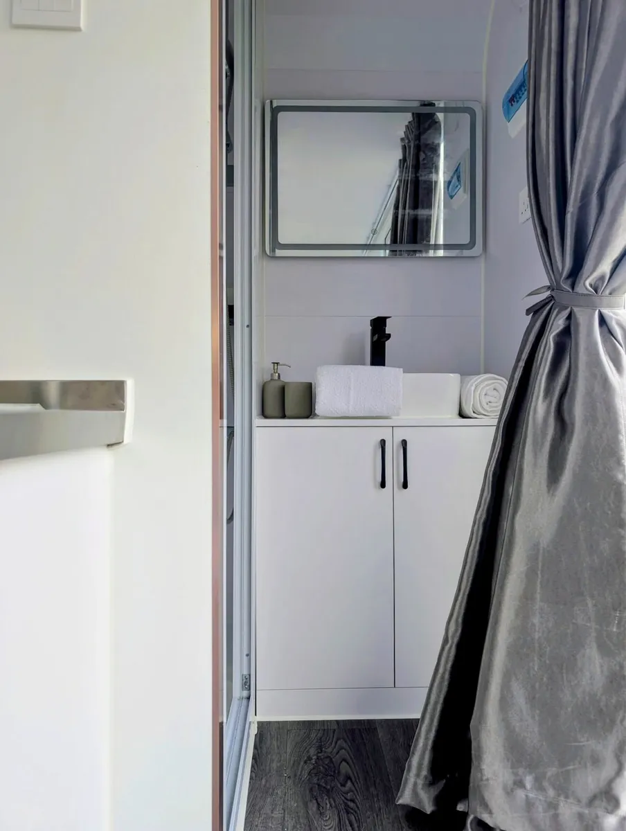 Modular compact Pod, glamping, gym, homeoffice - Image 3