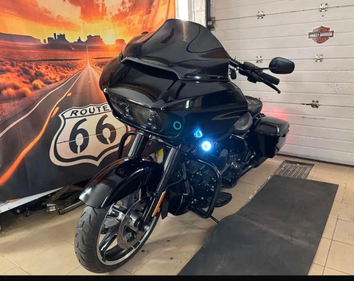 2 HARLEY DAVIDSON ROAD GLIDE - Image 1