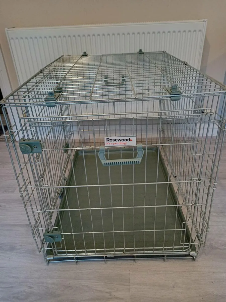 Medium dog travel crate - Image 1