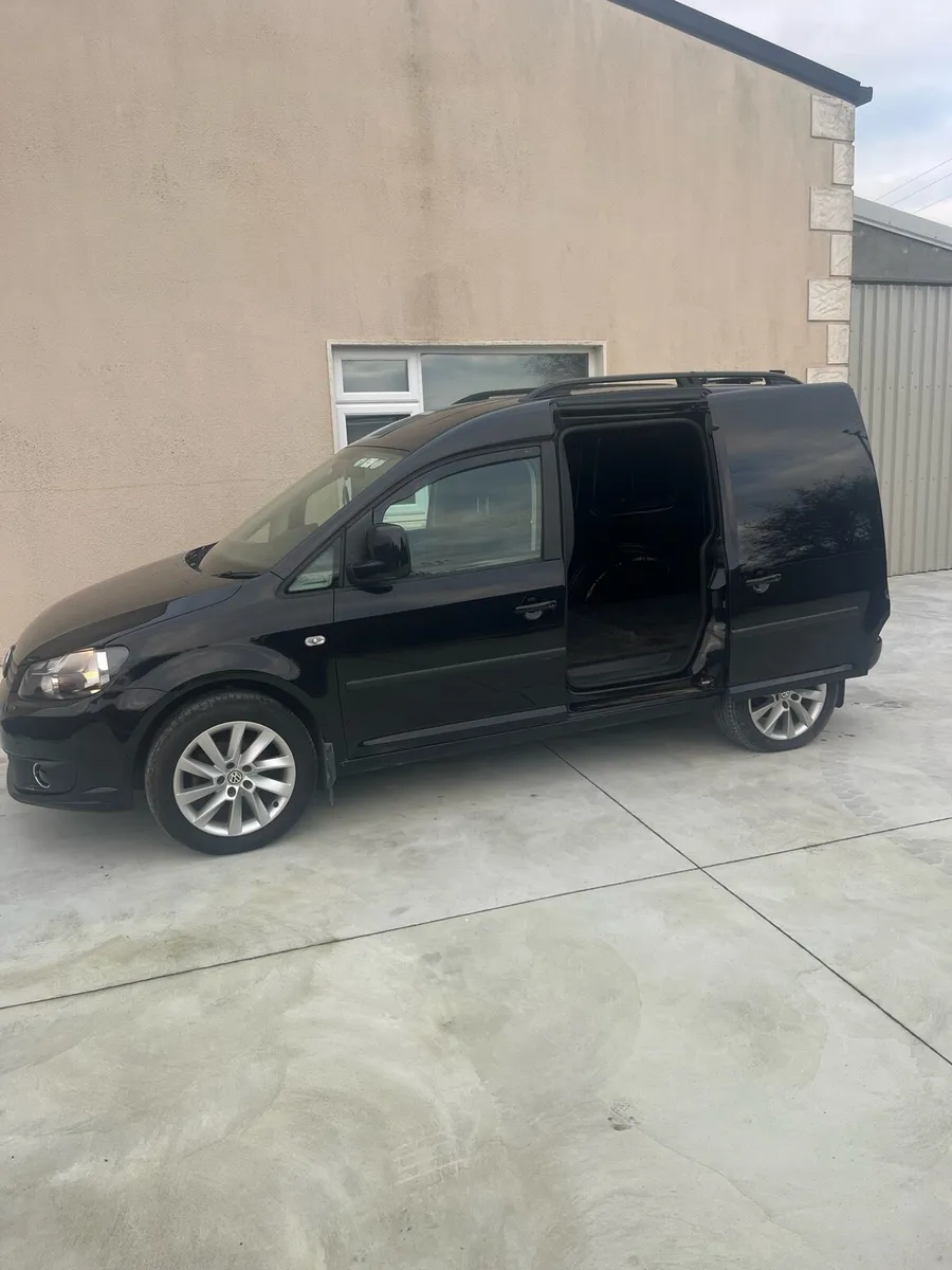 Volkswagen caddy - Image 2