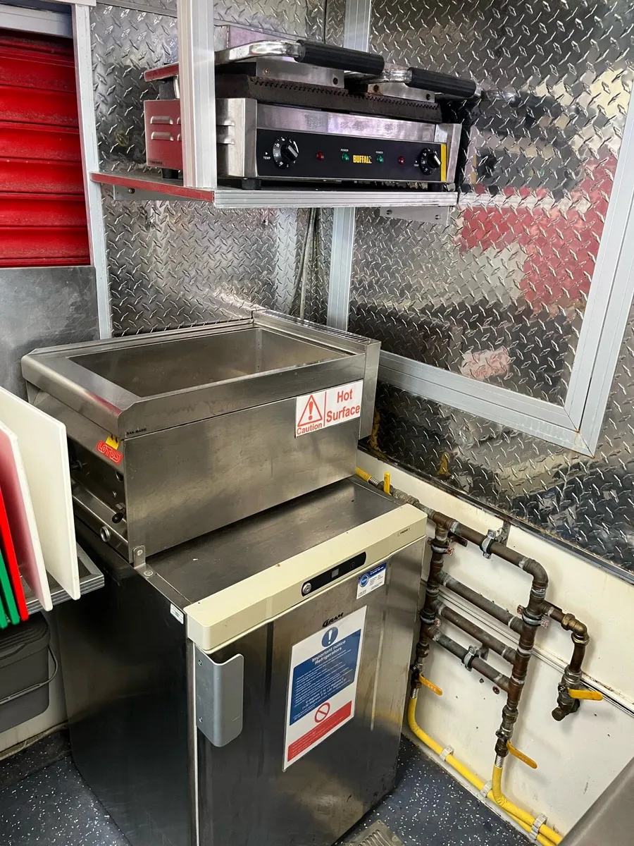 Catering Trailer - Image 4