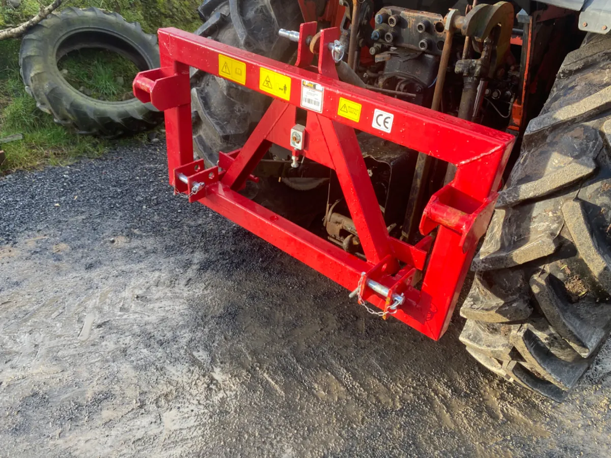 3 Point Linkage Adapter To Euro Brackets - Image 1