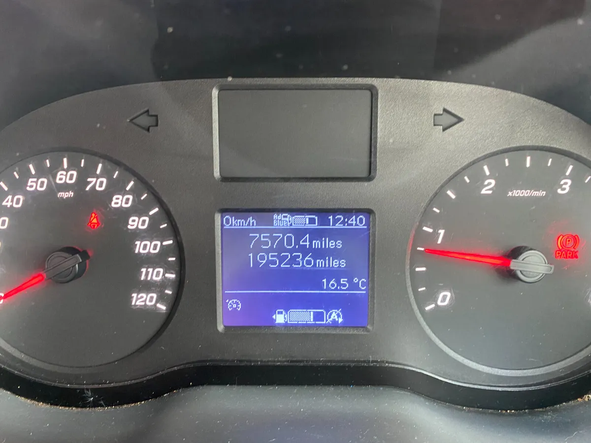 Mercedes-Benz Sprinter 2020 - Image 3