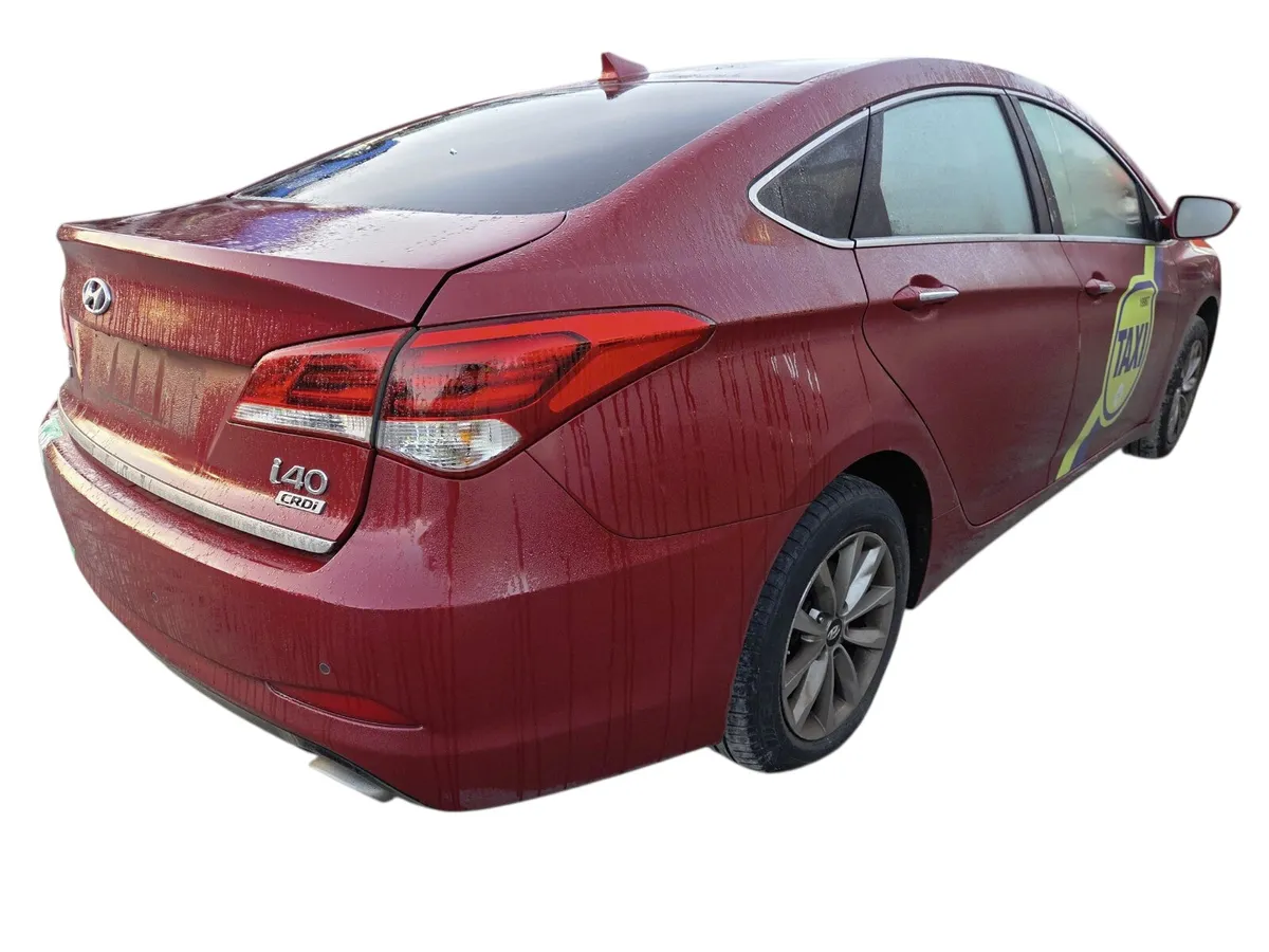 2016 HYUNDAI I40 Breaking/Dismantling - Image 3