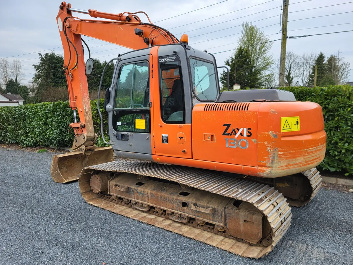 Hitachi 130 - Image 2