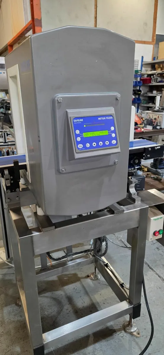 Safeline Metal Detector  Conveyor - Image 1