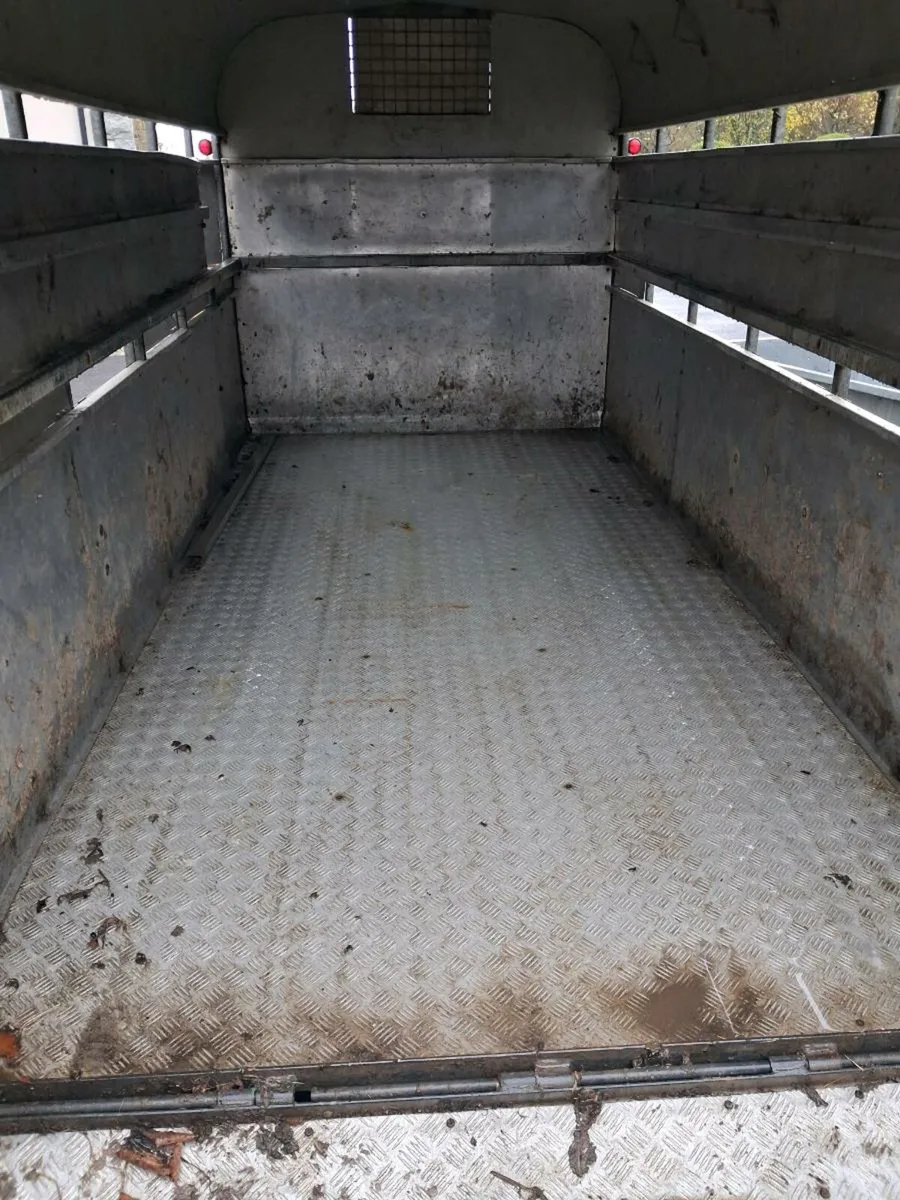 Cattle trailer - Image 2