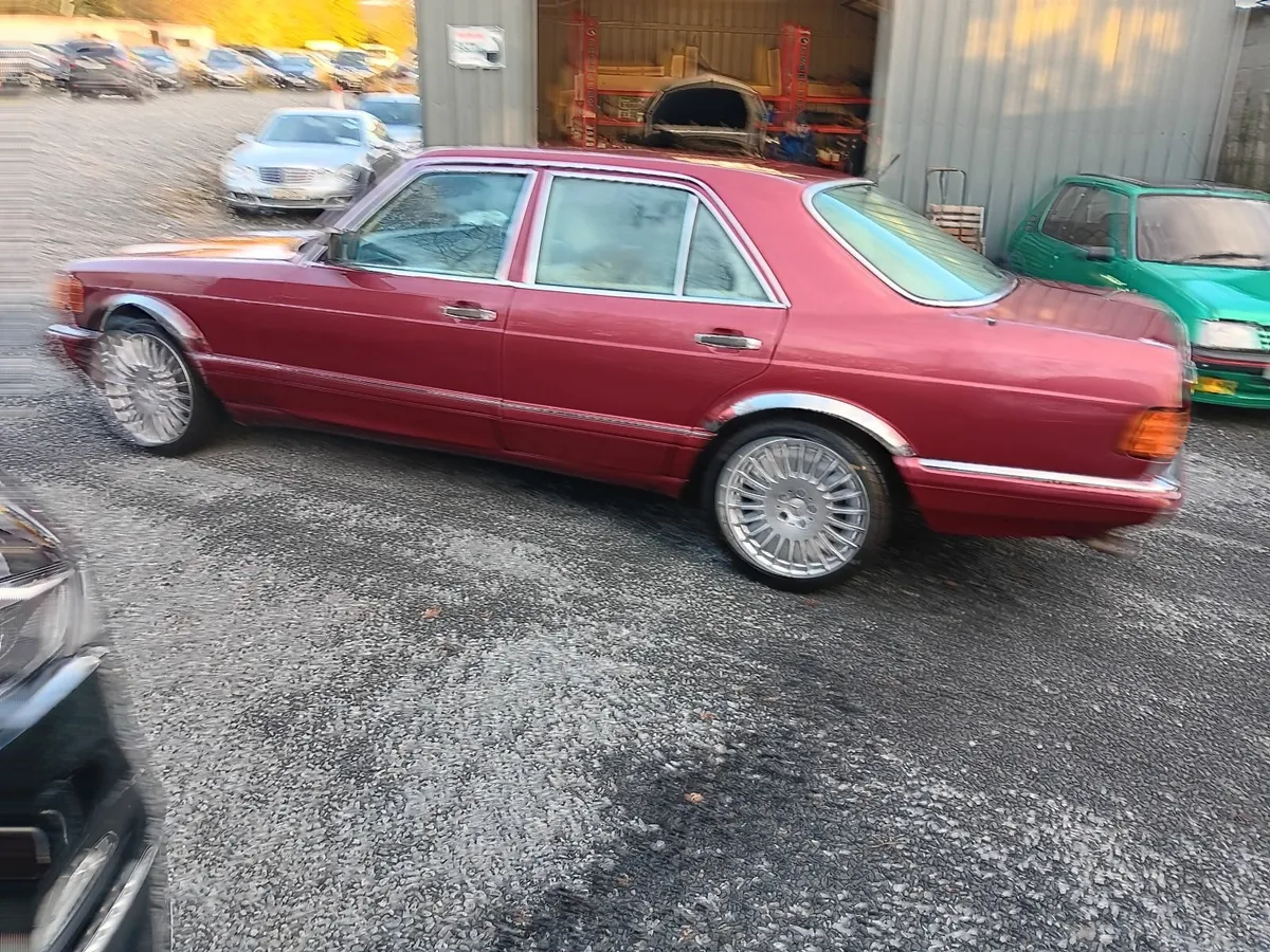 Mercedes-Benz 300se1990 - Image 1