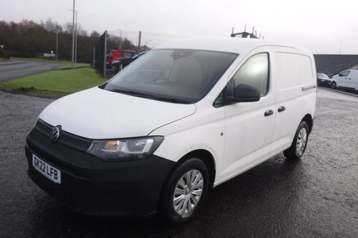VW Caddy 2022 67742 miles . Very clean tidy cond. - Image 2