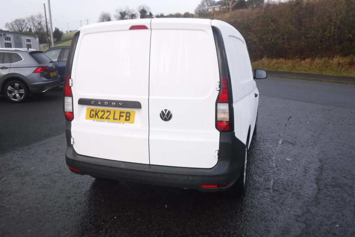VW Caddy 2022 67742 miles . Very clean tidy cond. - Image 4